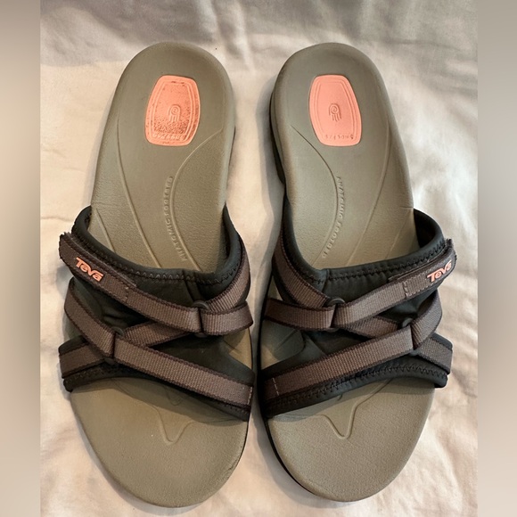 Teva Shoes - Teva Brown and Black Sandals size 9 slip on sandals